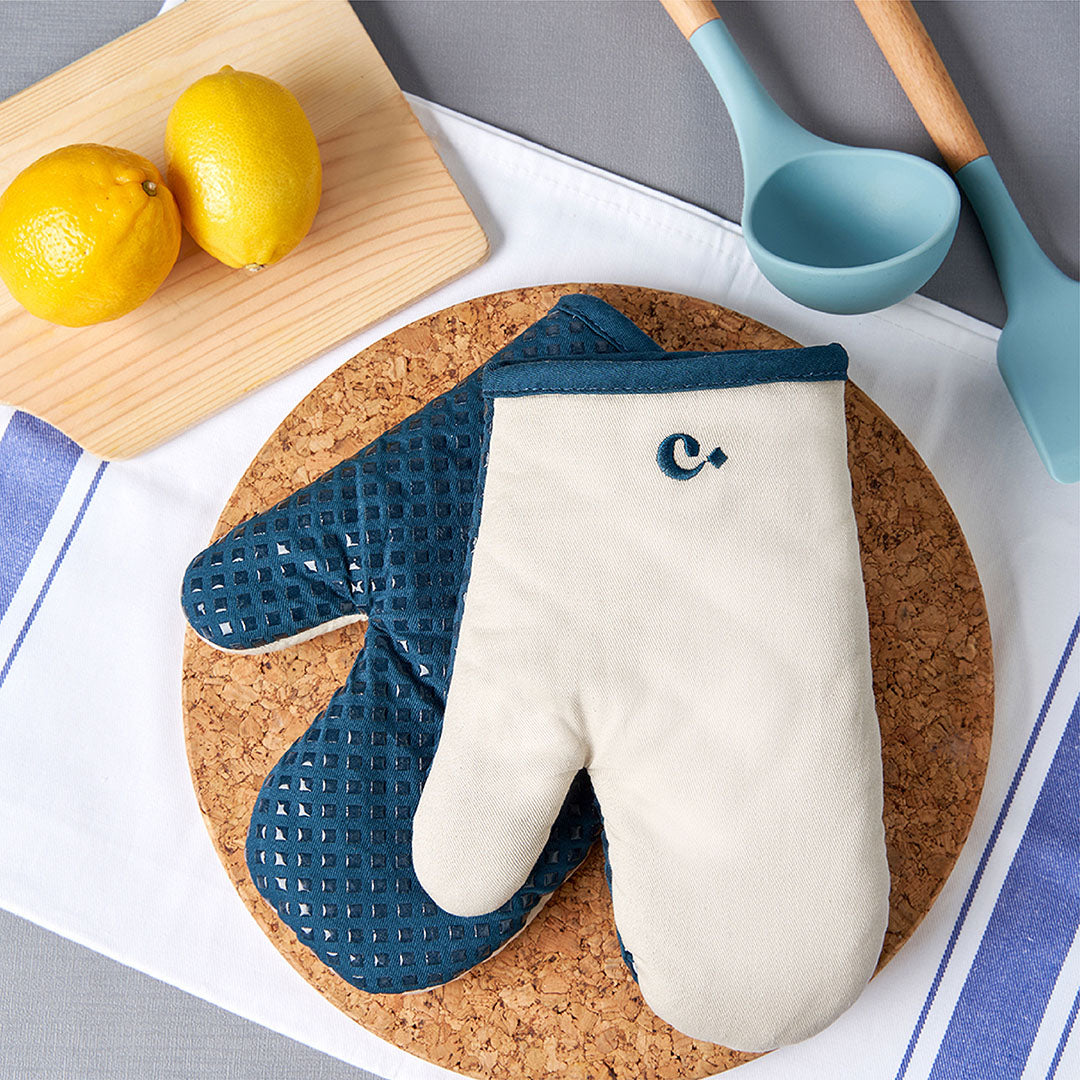 Cosmo Oven Mitt